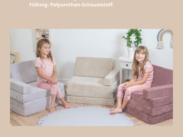 Zwei Frauen sitzen
