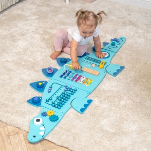 Aktivitätsspielzeuge aus Holz