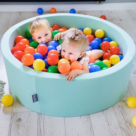 KiddyMoon Bällebad Bällepool mit bunten Bällen 7Cm  für Babys Kinder Rund, Minze: Gelb/ Grün/ Blau/ Rot/ Orange