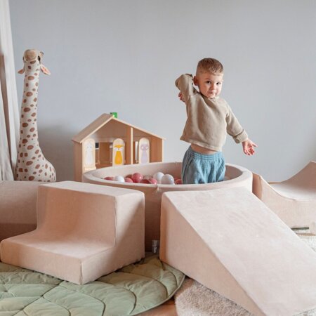 KiddyMoon Spielplatz Velvet Aus Schaumstoff Mit Samt Für Babys Hindernisläufen, Hergestellt In Der EU, Sandbeige