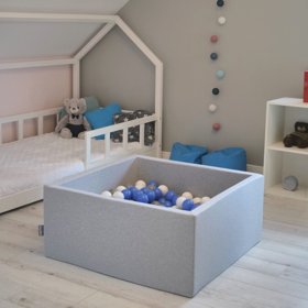 KiddyMoon Bällebad Bällepool mit bunten Bällen 7Cm  für Babys Kinder Quadrat, Dunkelblau: Babyblau/ Blau/ Perle