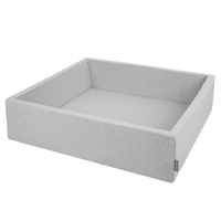 KiddyMoon Quadrat Bällebad Bällepool ∅ 7Cm Eckig Ballgruben Für Babys Spielbad Kleinkinder, Hergestellt in der EU, hellgrau: grau/weiß/transparent/babyblue, 120x30cm/1000 Bälle