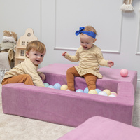 KiddyMoon Kindersofa Modular mit Weichem Zwickel und Bällen Für Kinderzimmer Bequem Vielseitig Gerippter Stoff Abnehmbarer Bezug Perfekt zum Spielen und Entspannen, violett: pastellbeige/pastellgelb/weiß/mint/puderrosa, Sofa/Zwickel + 100 Bälle