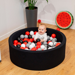 KiddyMoon Kinder Bälle für Bällebad Baby Spielbälle Plastikbälle ∅7cm Made in EU, grau/weiß/rot/schwarz, 700 Bälle/7cm