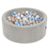 KiddyMoon Bällebad für Kinder aus Schaumstoff, 90 x 30 cm, weicher Rippbezug, abnehmbarer Bezug, weiches und sicheres Spielzeug, waschbar, Hellgrau: Pastellbeige/Pastellblau/Weiß/Perle, 90 x 30 cm 200 Bälle