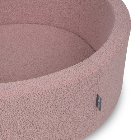 KiddyMoon Bällebad für Baby mit Teddy-Plüsch, Größere 7 cm Bälle für Eine Vollere Füllung, ab 8 Monaten, Abnehmbarer Bezug, Rosa, 90 x 30 cm Ohne Bälle