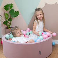 KiddyMoon Rundes Bällebad mit Bällen für Baby aus Schaumstoff, erikafarben: puderrosa/dunkelpink/babyblue/minze, 90 x 30 cm 200 Bälle