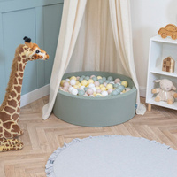 KiddyMoon Kinder Bälle für Bällebad Baby Spielbälle Plastikbälle ∅7cm Made in EU, pastellbeige/grüngrau/pastellgelb/weiß