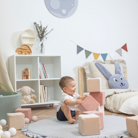 KiddyMoon Schaumstoff Würfel für Baby aus Velours Weiche Blöcke Schaum Spielzeug Montessori-Spielzeug mit Schaum und viel Spaß für Kinder, Blöcke:Sandbeige/Wüstenrosa, 6 Stücke