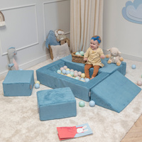 KiddyMoon Kindersofa Modular mit Weichem Zwickel und Bällen Für Kinderzimmer Bequem Vielseitig Gerippter Stoff Abnehmbarer Bezug Perfekt zum Spielen und Entspannen, blau: pastellbeige/pastellblau/weiß/perle, Sofa/Zwickel + 100 Bälle