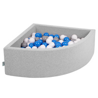 KiddyMoon Viertel Eckig Bällebad Bällepool ∅ 7Cm Ballgruben Für Babys Spielbad Kleinkinder, Hergestellt in der EU, hellgrau:grau/weiß/blau, 90x30cm/200 Bälle