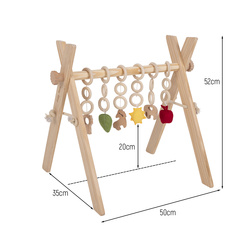 KiddyMoon Hölzerne Spielzeug für Kleinkinder mit hängenden Elementen Spiel Montessori Spielzeug für Kleinkind Übung Baby Gym, Natürlich mit Waldgrün Spielmatte, UNI