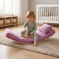 KiddyMoon Balance Board für Kinder aus Holz Balancierbrett mit Matratze und Kissen, Naturfarben/Hellviolett, Balance Board/Matratze/Kissen