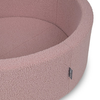 KiddyMoon Bällebad für Baby mit Teddy-Plüsch, Größere 7 cm Bälle für Eine Vollere Füllung, ab 8 Monaten, Abnehmbarer Bezug, Rosa, 90 x 30 cm Ohne Bälle