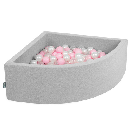 KiddyMoon Viertel Eckig Bällebad Bällepool ∅ 7Cm Ballgruben Für Babys Spielbad Kleinkinder, Hergestellt in der EU, hellgrau:puderosa/perle/transparent, 90 x 30 cm 200 Bälle