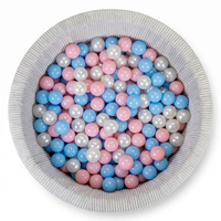 KiddyMoon Bällebad Kinder Schaumstoff rund 90 x 30 cm, Bällepool Baby ab 8 Monaten, strukturierter Rippbezug, stabile 5 cm Wände, Hellgrau: Babyblau/Puderrosa/Perle, 90 x 30 cm 200 Bälle