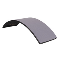 KiddyMoon Balance Board aus Holz für Kinder, Babys Montessori Spielzeug, Gleichgewicht, Balancieren Babys Holzspielzeug, Balancebrett Wackelbrett Gleichgewicht, Schwarz, 83x29,5x1,7 cm/Filz