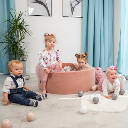 KiddyMoon Kinder Bälle für Bällebad Baby Spielbälle Plastikbälle ∅7cm Made in EU, pastellbeige/grau/weiß