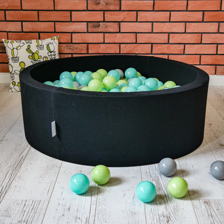 KiddyMoon Bällebad Bällepool mit bunten Bällen ∅ 7Cm  für Babys Kinder Rund, Tukan:schwarz/weiß/orange/gelb, 90x30cm/300 Bälle