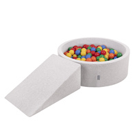 KiddyMoon Spielplatz aus Schaumstoff mit Bällebad und Bällen Hindernisläufen, hellgrau:gelb/grün/blau/rot/orange, Bällebad (200 Bälle) + Zwickel