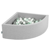 KiddyMoon Viertel Eckig Bällebad Bällepool ∅ 7Cm Ballgruben Für Babys Spielbad Kleinkinder, Hergestellt in der EU, hellgrau:weiß/grau/minze, 90 x 30 cm 200 Bälle